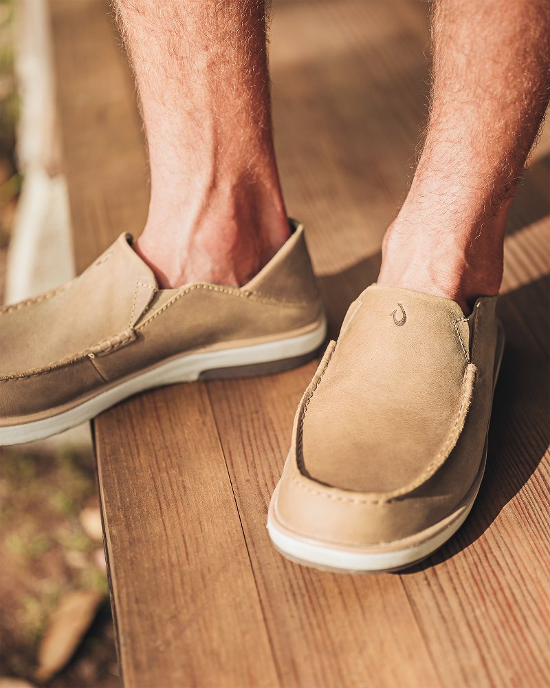 Olukai slip hot sale on mens