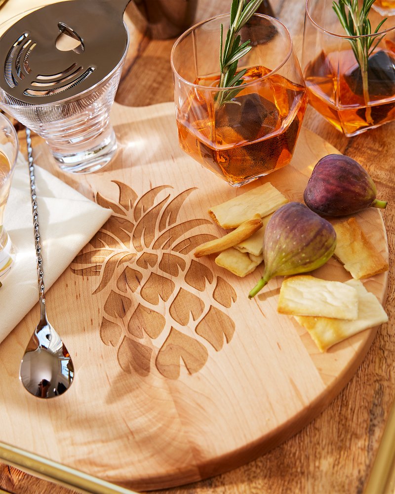 Wood Pineapple Cutting and Cheese Board