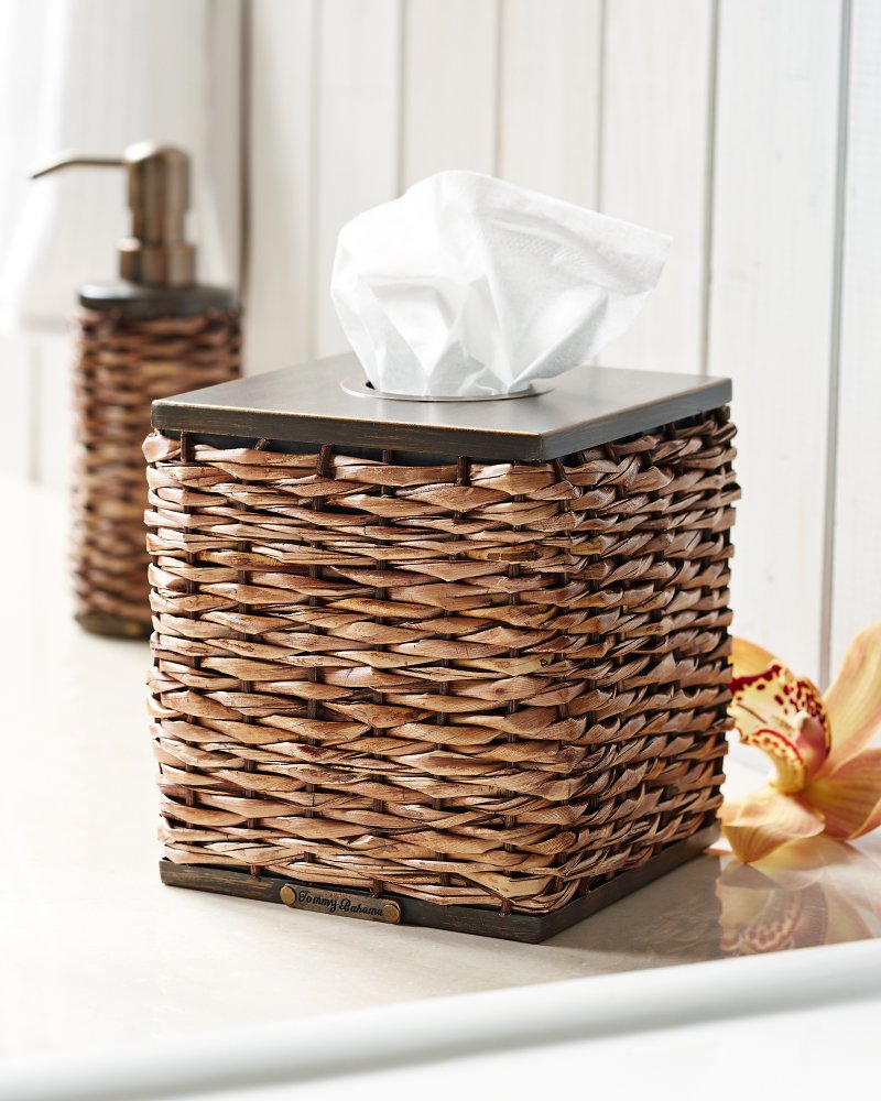 Wicker on sale tissue holder