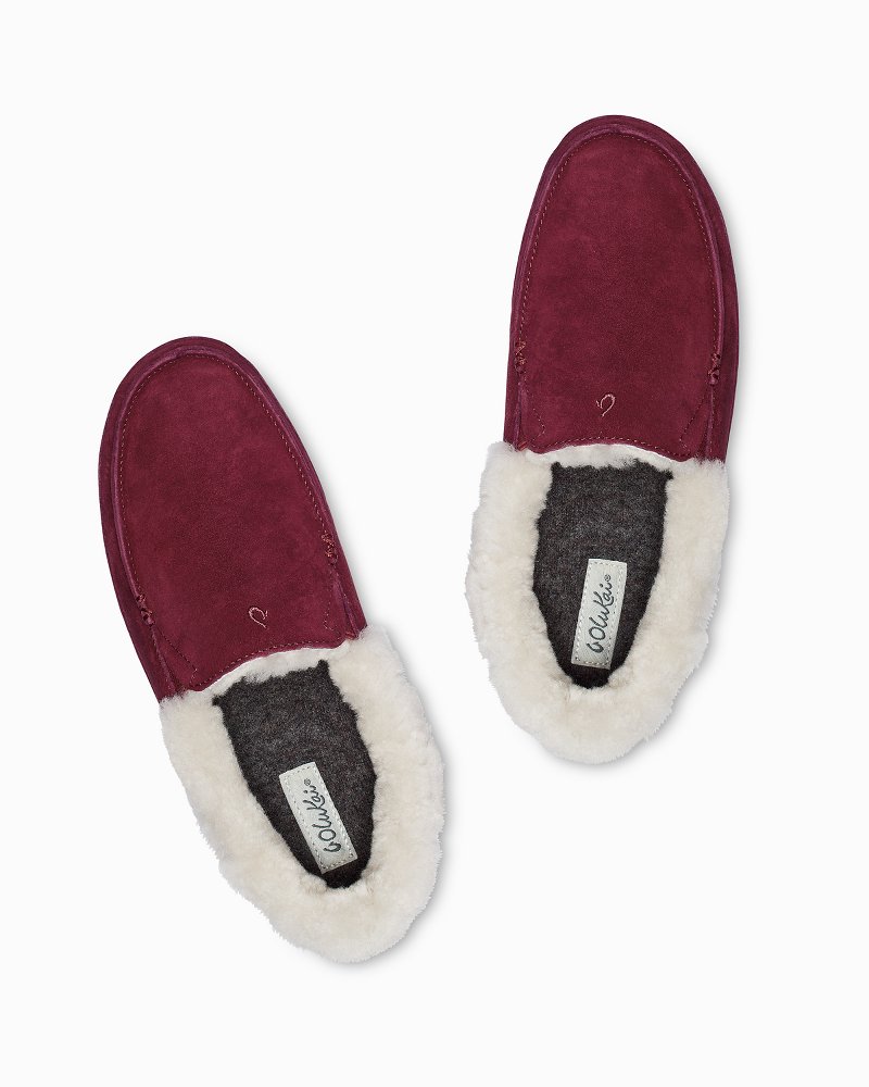 Thumbnail for Women's OluKai® Ku'una Slippers