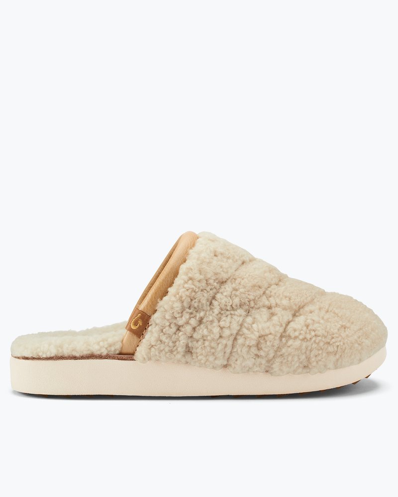 Women's OluKai® Pūpū Mua Fuzzy Slippers