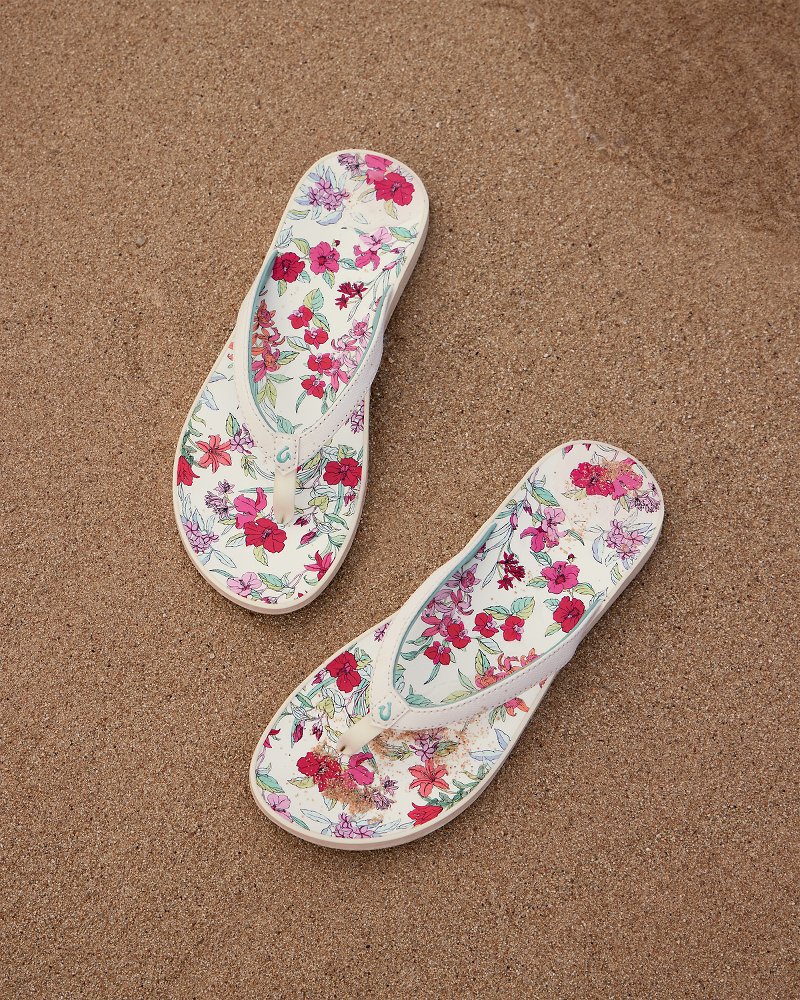 Tommy bahama best sale flip flops womens