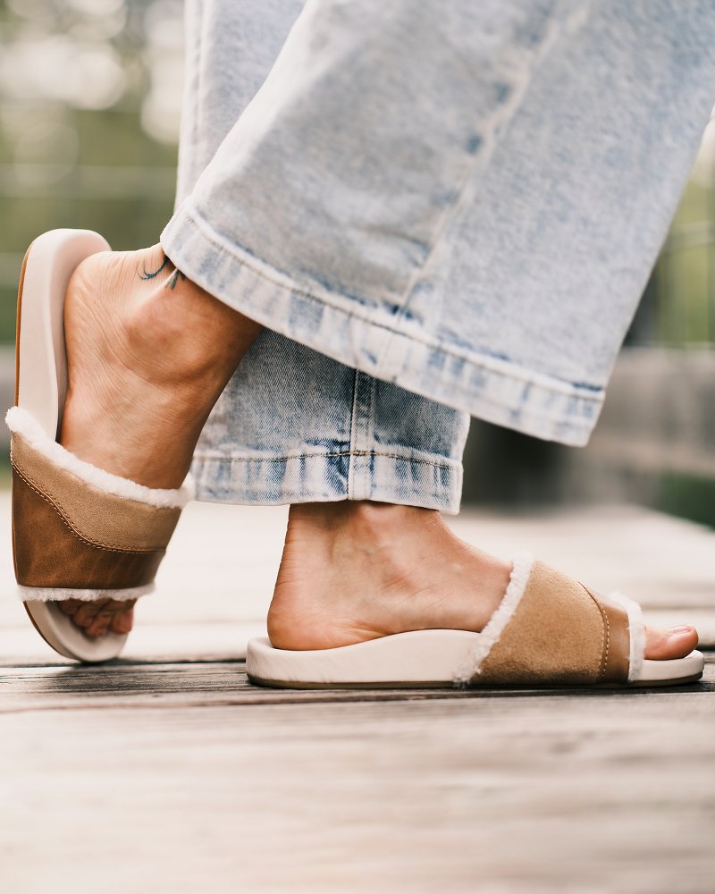 Women's OluKai Ho'ala Slide Slippers