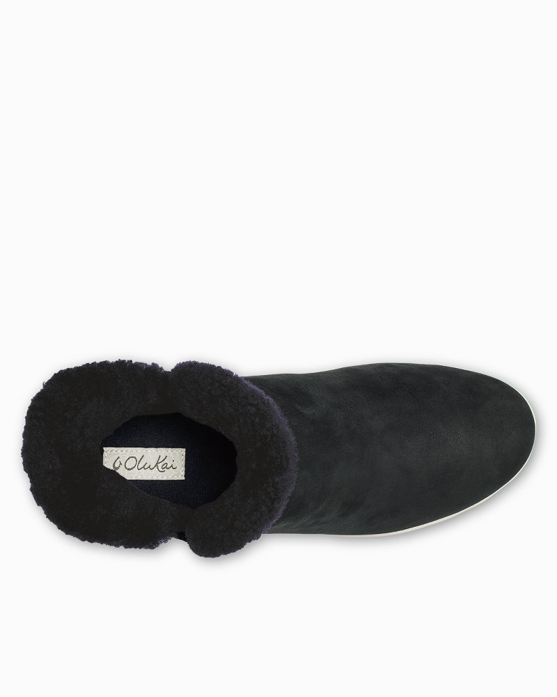 Women's OluKai Kāmau Chelsea Booties