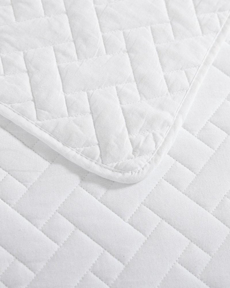 Raffia Solid 2-Piece Twin Quilt Set thumbnail 4