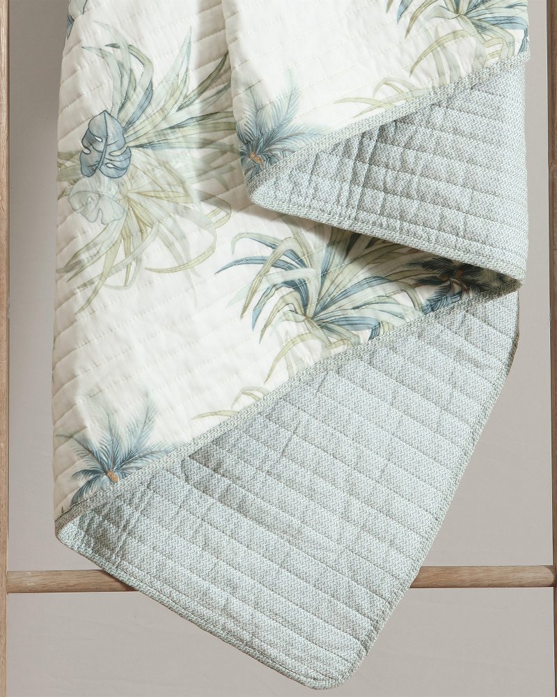 Serenity Palms Twin Quilt