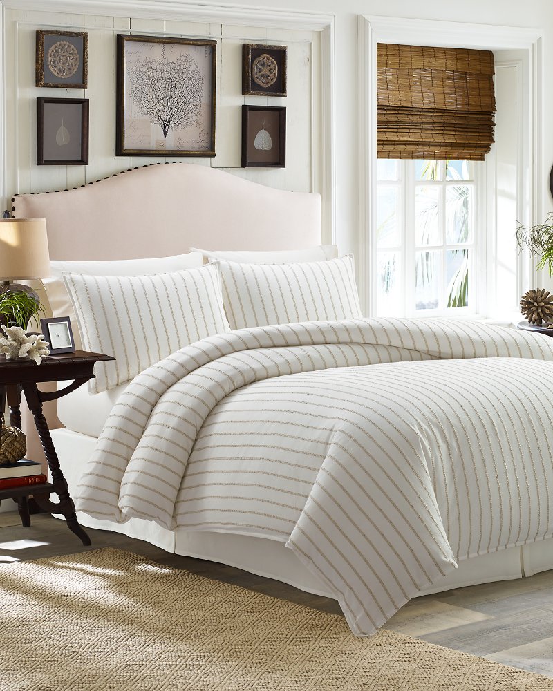 Sandy Coast 4-Piece King Comforter Set - Main Image