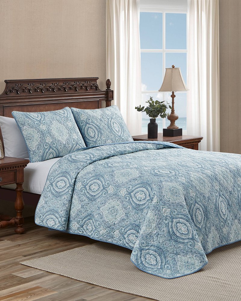 Turtle Cove 2-Piece Twin Quilt Set