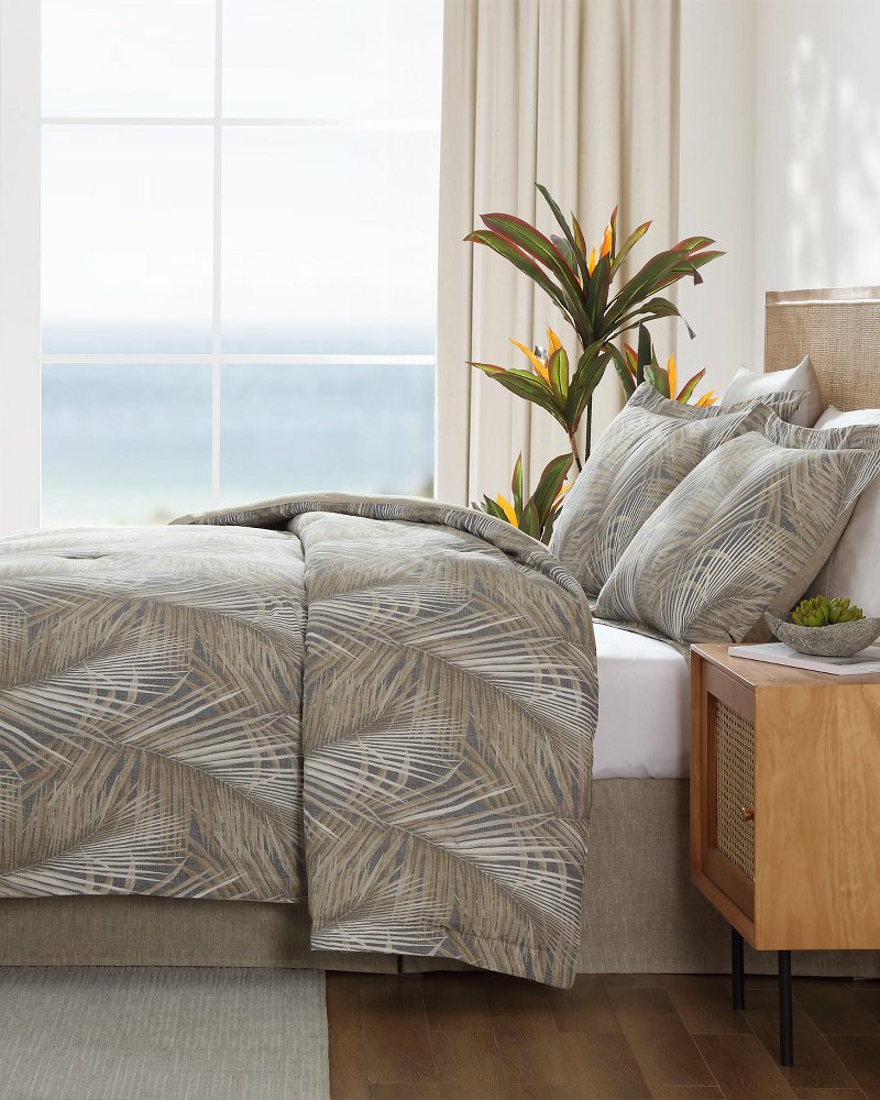 Thumbnail for Raffia Palms King Comforter Set