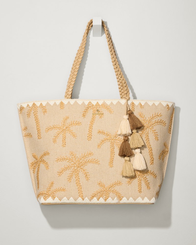 Wood Cut Floral Beach Clutch