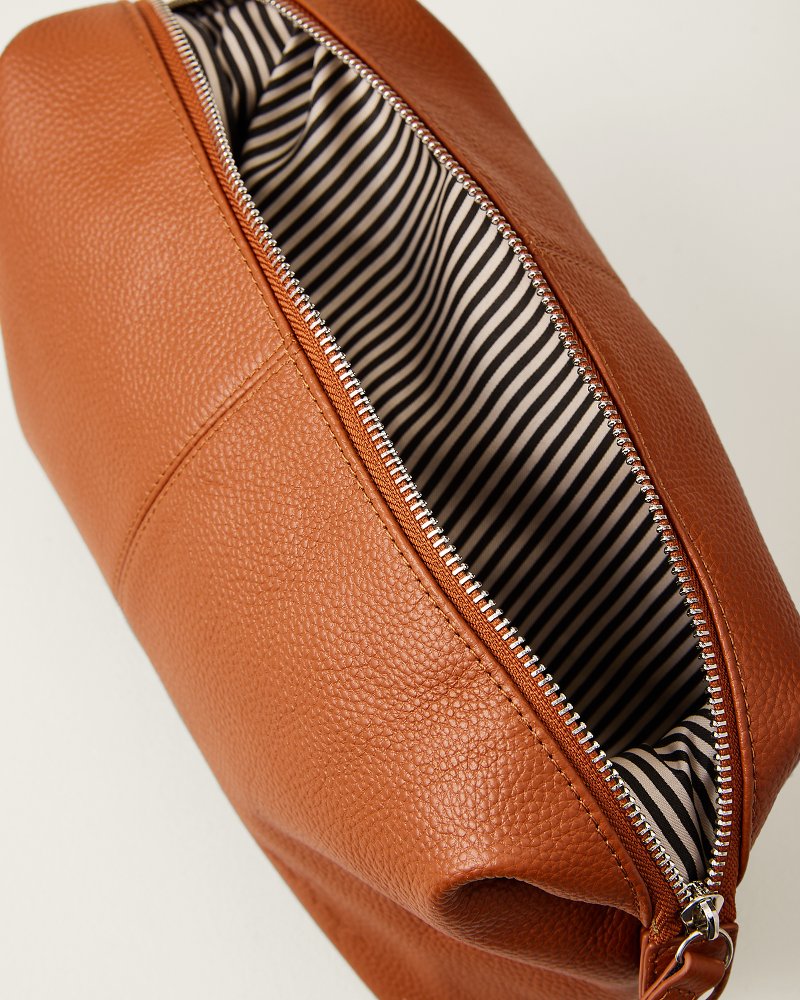 Stanford Marlin Leather Toiletry Bag