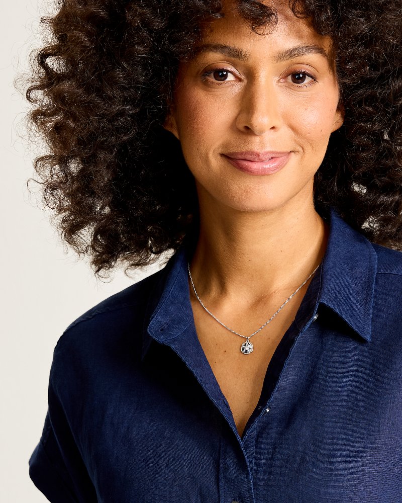 Sea La Vie Sand Dollar Necklace