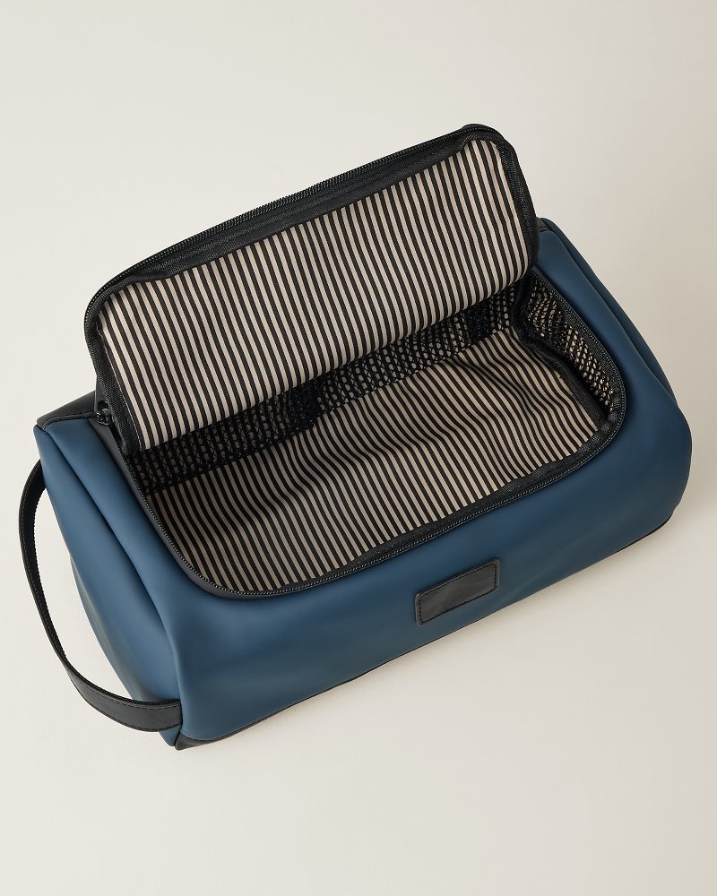 Hudson Navy Toiletry Bag