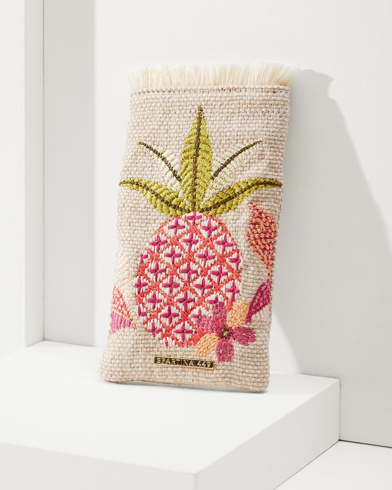 Callawassie Pineapple Sunglasses Case