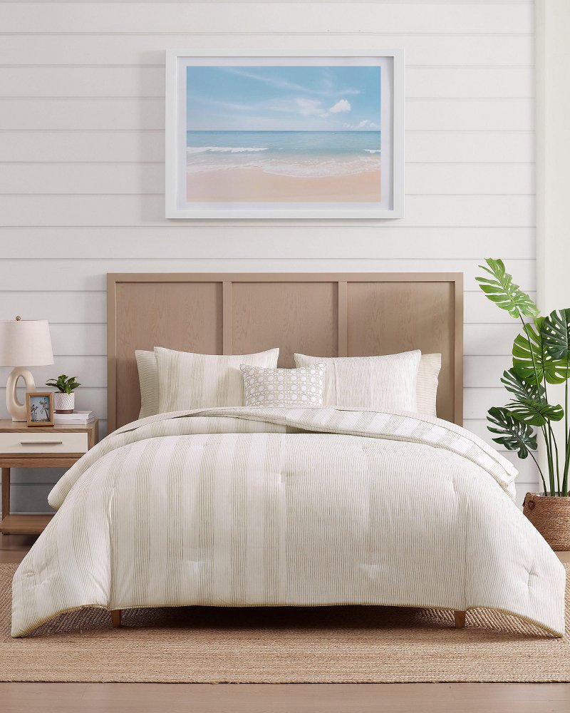 Bahama Weekend Reversible 8-Piece King Comforter Set