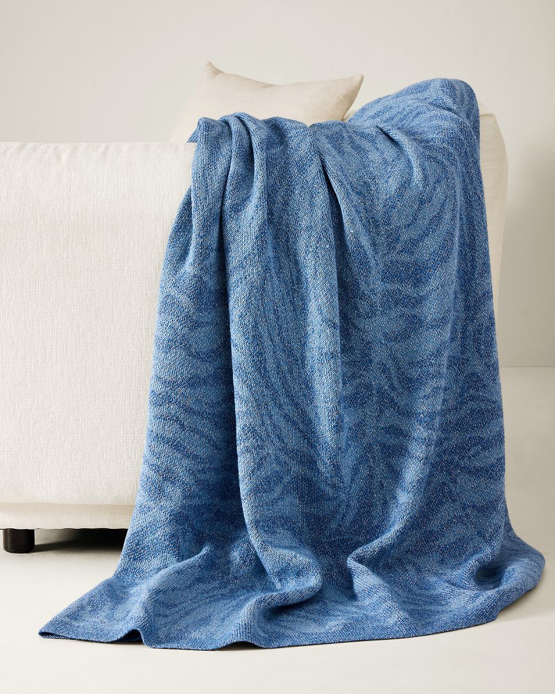 Cayman Leaf Fleece Throw Blanket