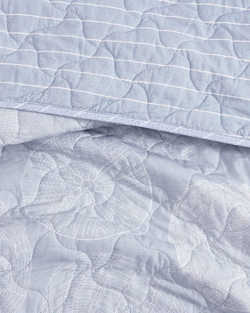 Ocean Island 3-Piece Full/Queen Quilt Set