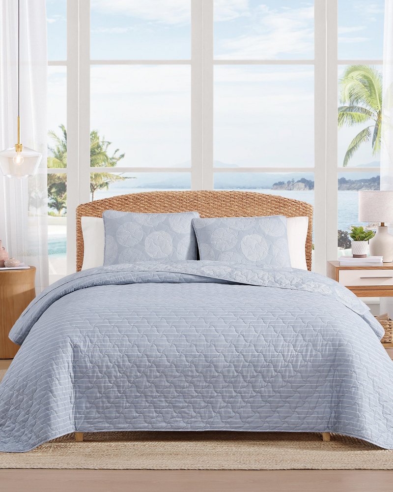 Ocean Island 3-Piece King Quilt Set