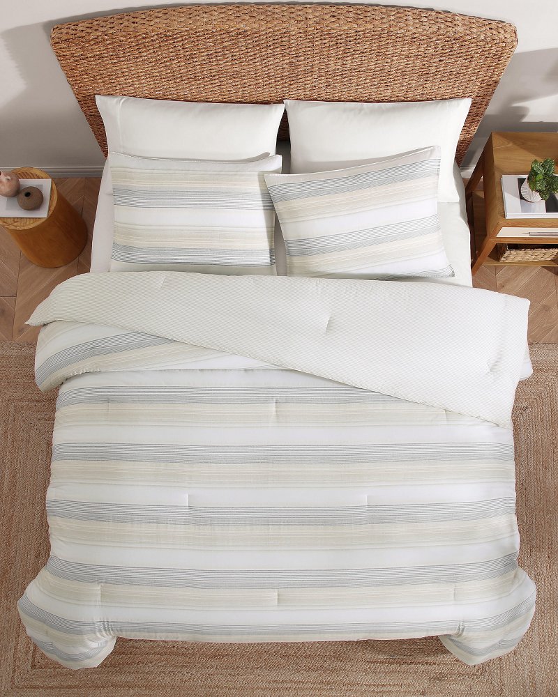 Canal Island Stripe Reversible 3-Piece Full/Queen Comforter Set thumbnail 5