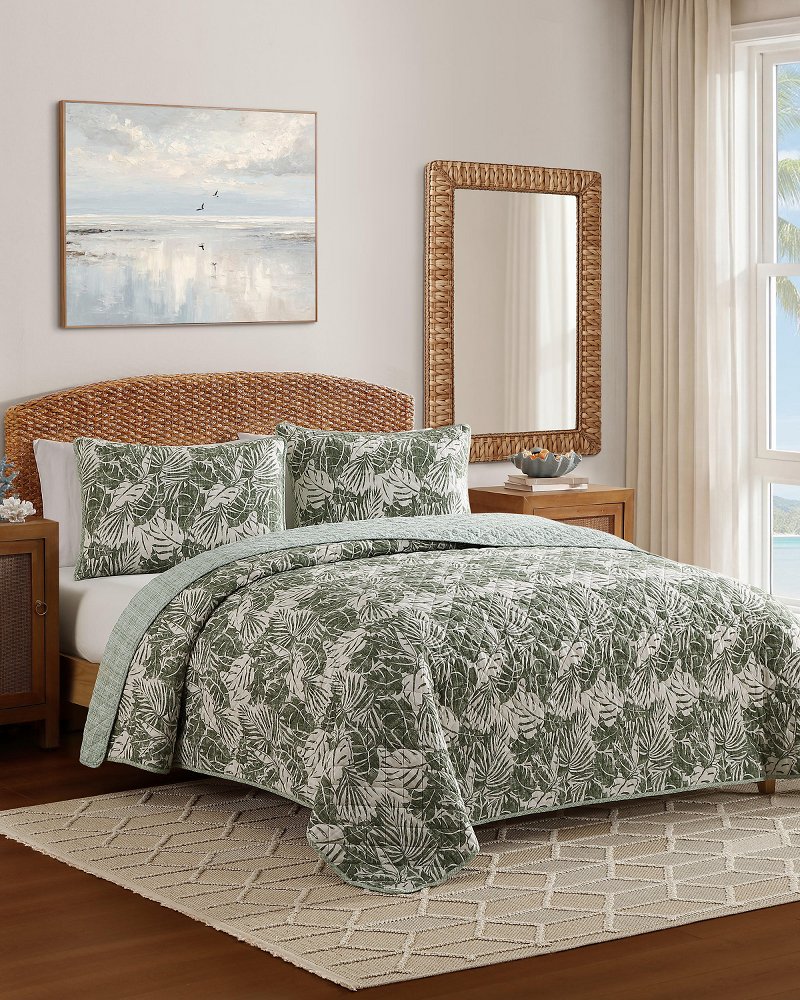 Costa Blanca Reversible 3-Piece King Quilt Set