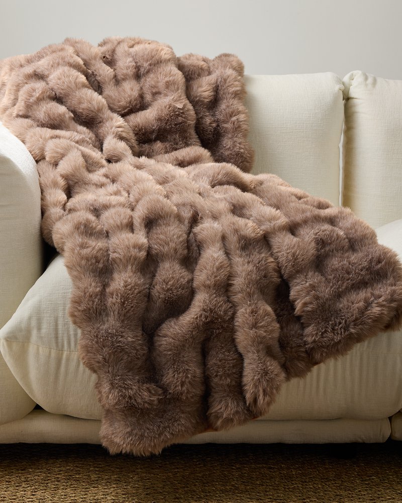 Bubble Faux-Fur Throw Blanket