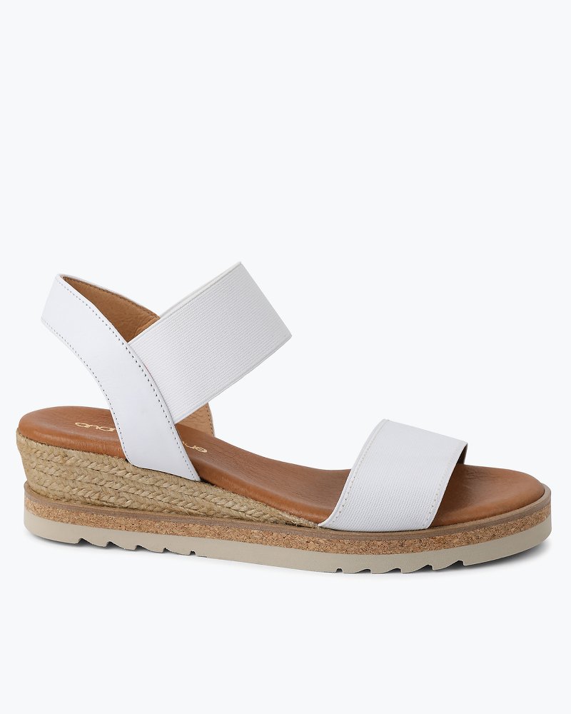 André Assous Neveah Wedge Sandals