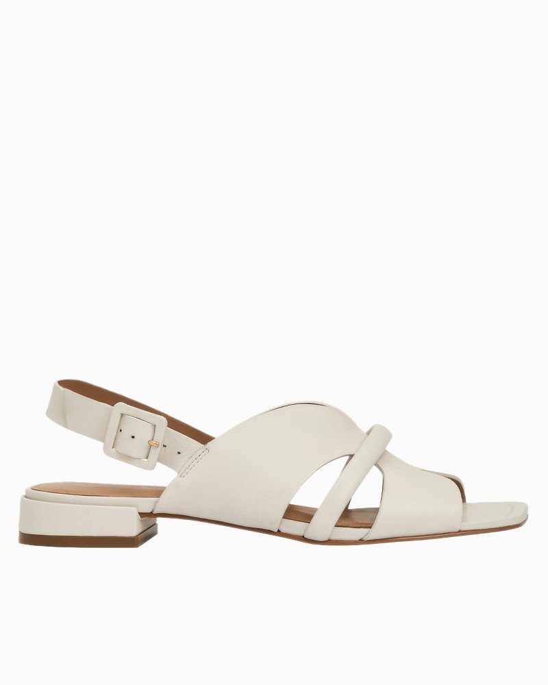 André Assous Journee Sandals