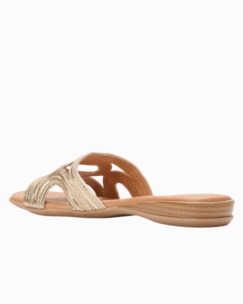 André Assous Nira Featherweights Sandals thumbnail 4