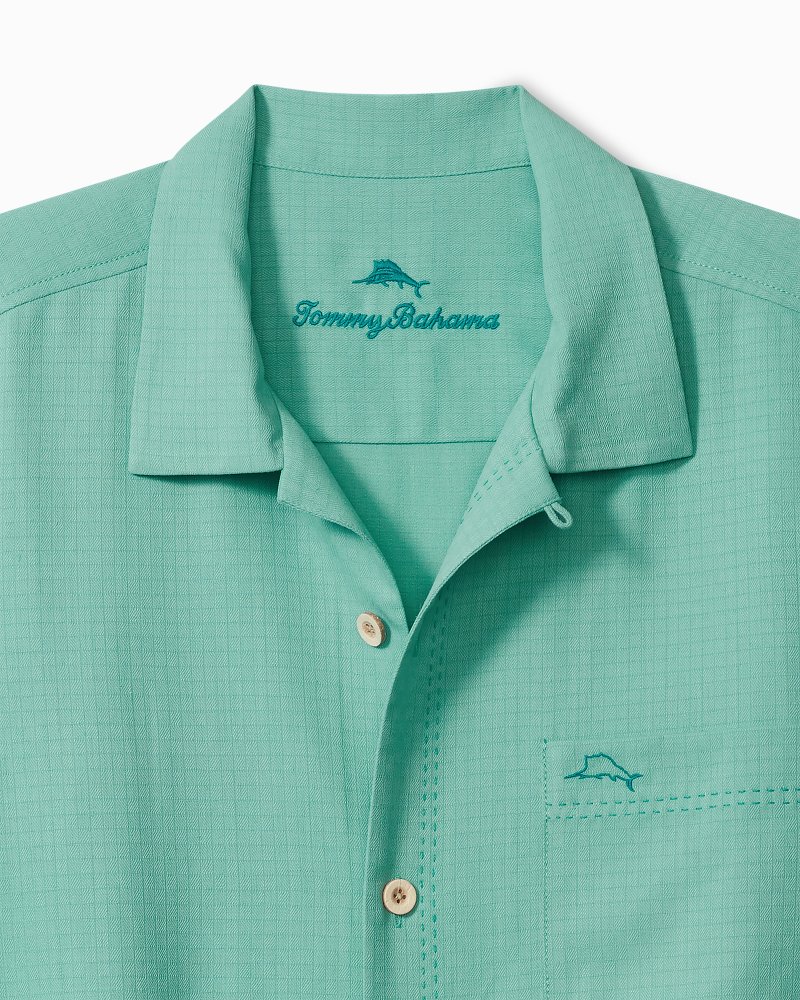 Tommy Bahama - Coastal Breeze Check IslandZone Camp Shirt M / Continental