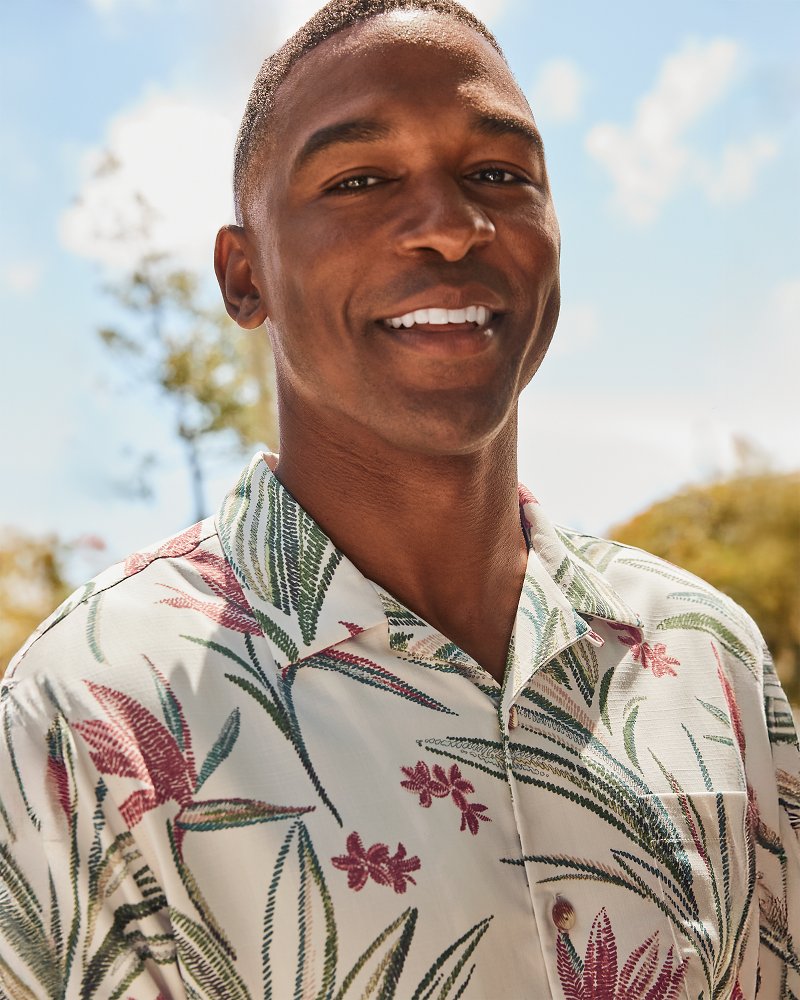 Big & Tall Coastal Ease Mariscala Blooms IslandZone Camp Shirt