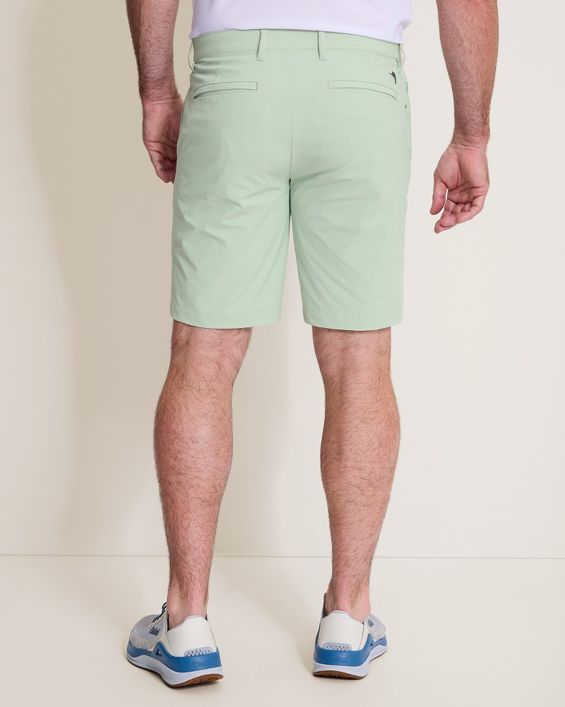 Big & Tall Chip Shot IslandZone Shorts