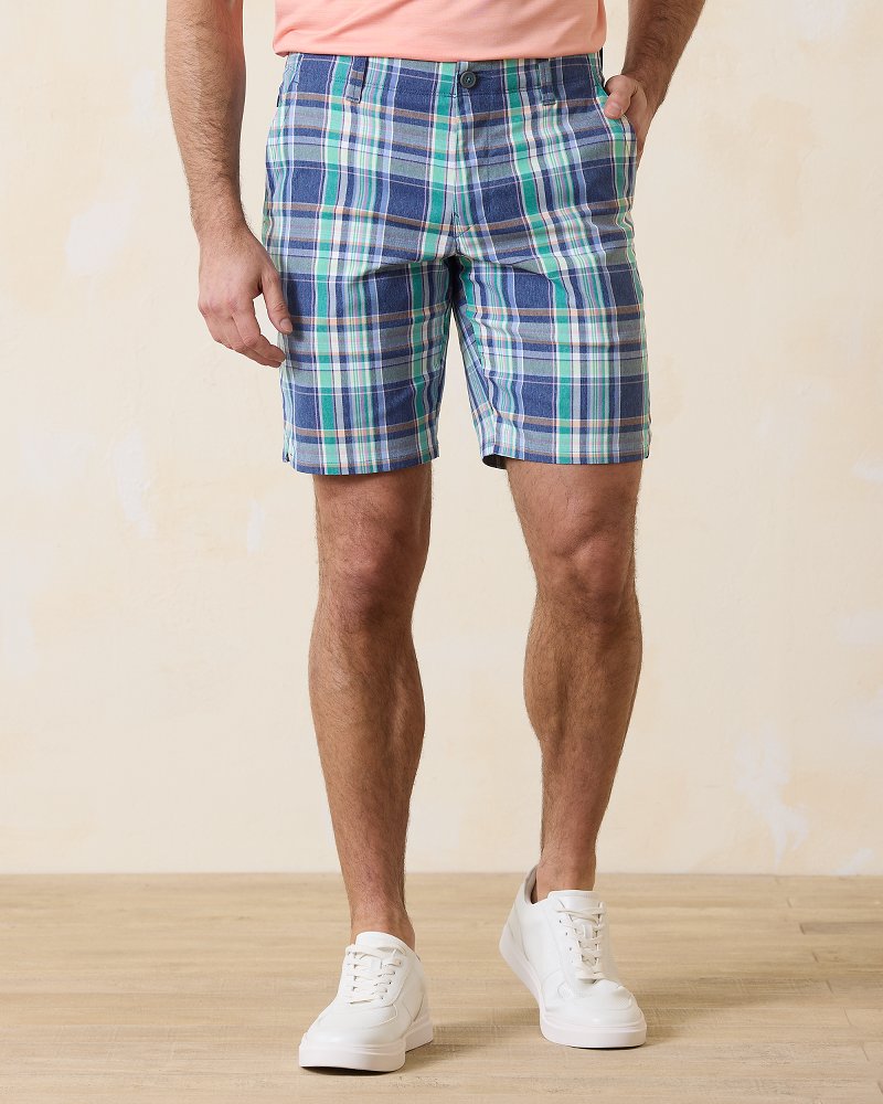 Big & Tall On Par Party Plaid IslandZone® 9-Inch Shorts