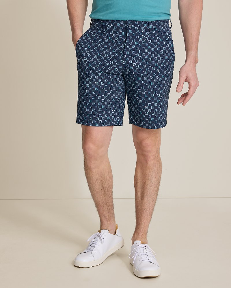 Big & Tall Chip Shot Ocean Tiles IslandZone Shorts