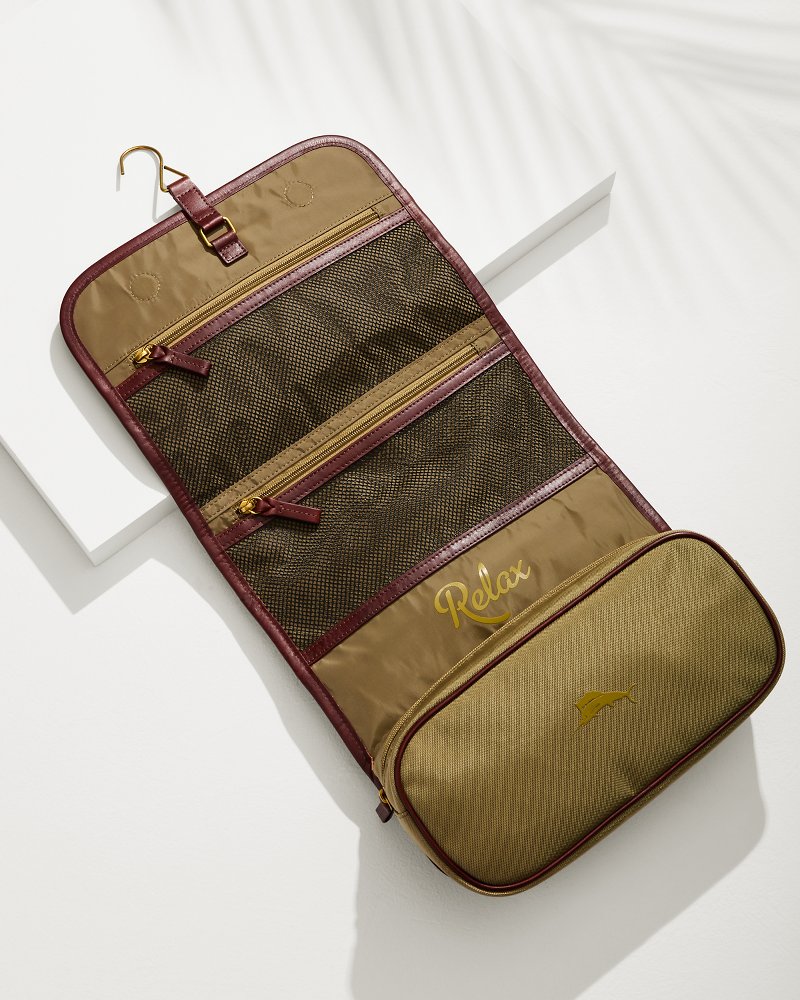 Tommy Bahama Nylon Hanging Dopp Kit