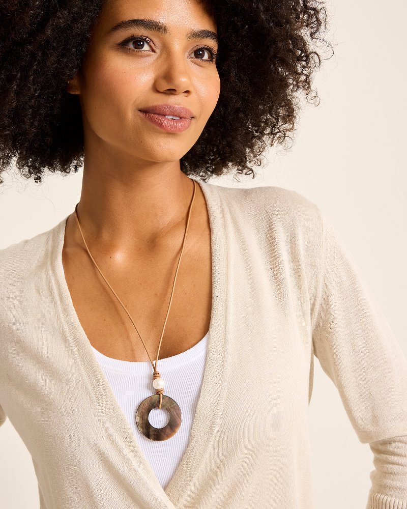 Indigo Shore Grey Shell Pendant Necklace