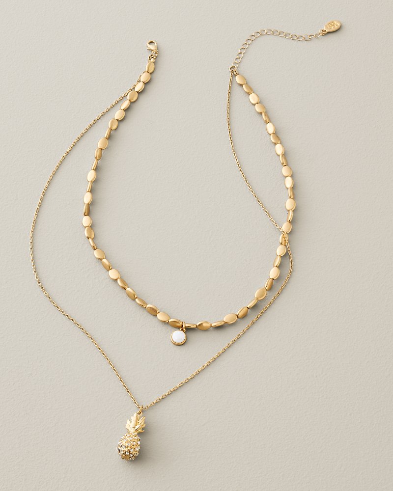 Terra Laguna Pineapple Layered Pendant Necklace