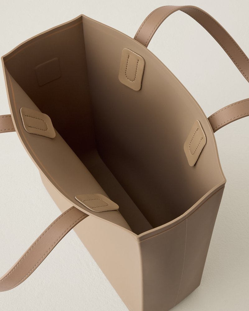 Hedley Silicone Tote