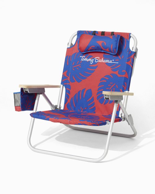 NWT TOMMY BAHAMA KIDS Folding Beach Chair w/ Umbrella Surfing Sharks Ages 3-6 