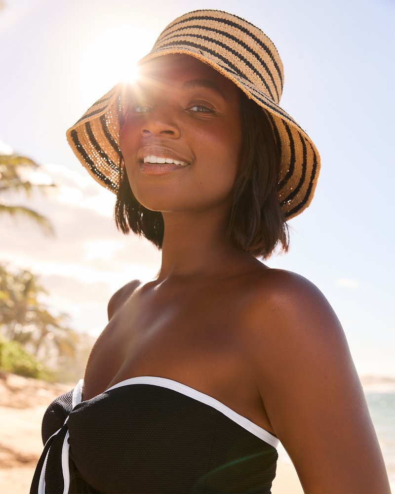 Crochet Stripe Raffia Bucket Hat