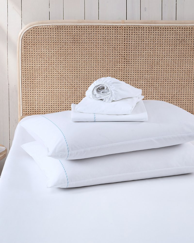 Thumbnail for Solid 4-Piece Queen Sheet Set - Blue