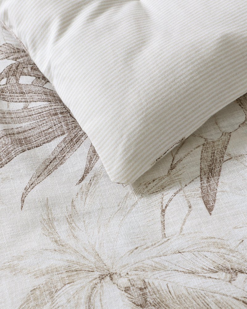 Beachway Blooms 3-Piece King Comforter Set