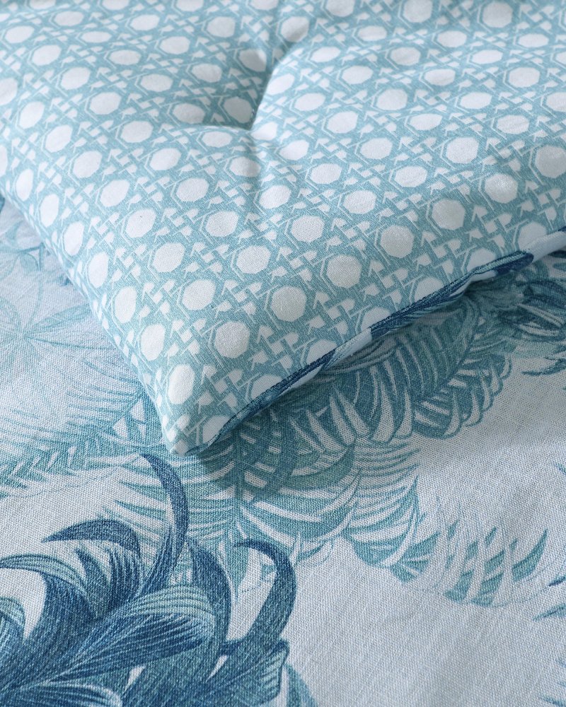 Legacy Palms Reversible 3-Piece King Comforter Set