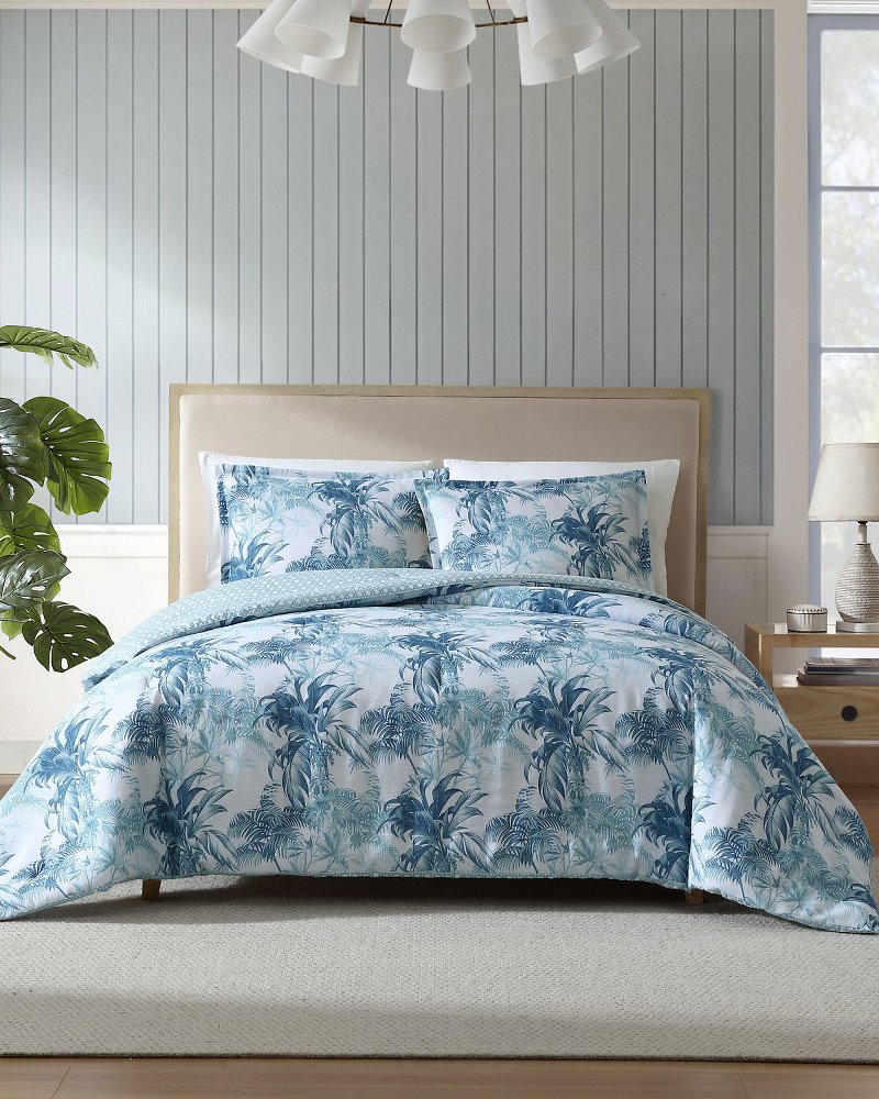 Legacy Palms Reversible 3-Piece King Comforter Set