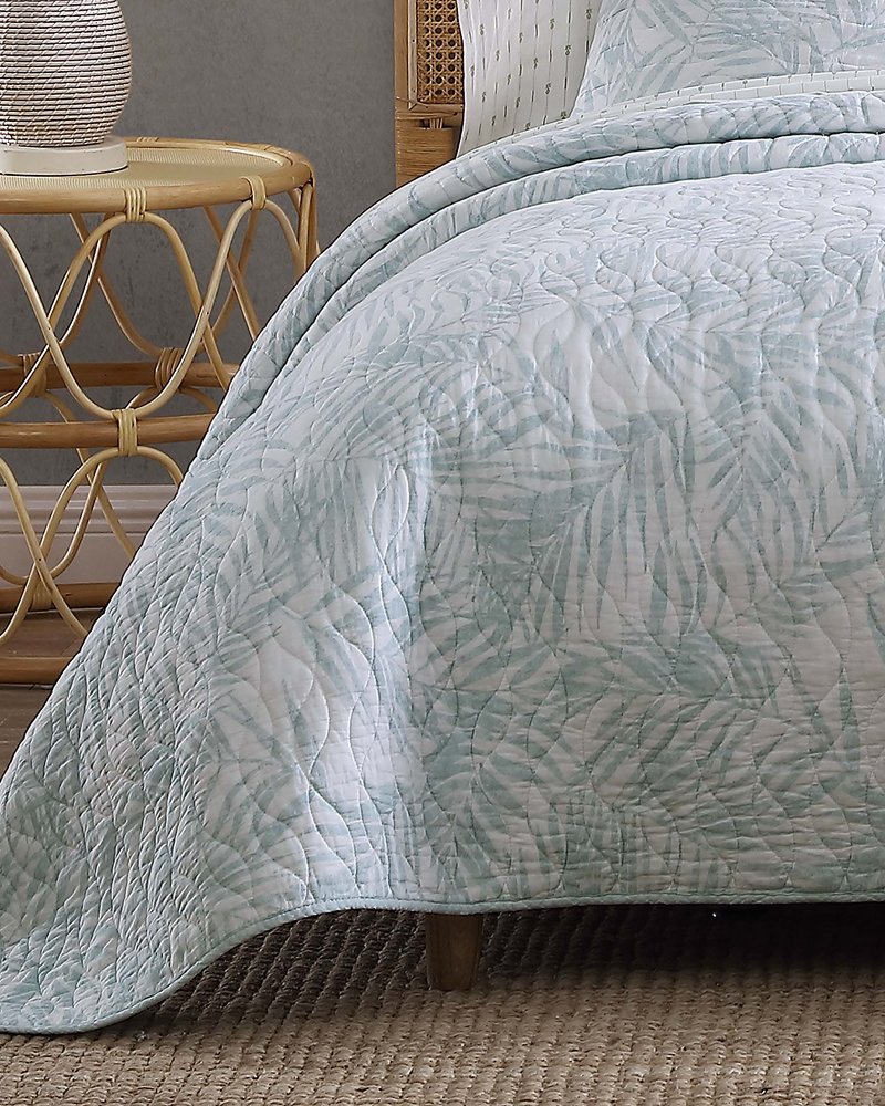 Palmday 2-Piece Twin Quilt Set