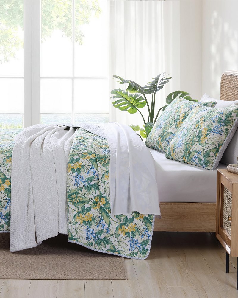 Thumbnail for Paradise Point Reversible 2-Piece Twin Quilt Set