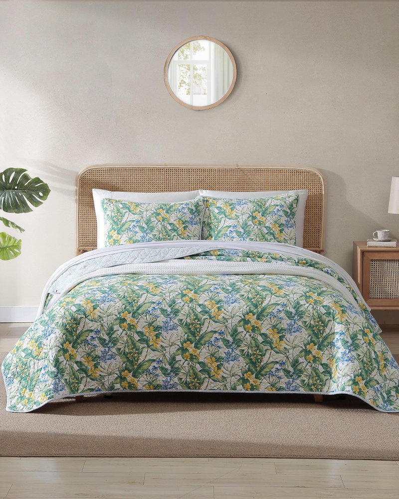 Paradise Point Reversible 2-Piece Twin Quilt Set