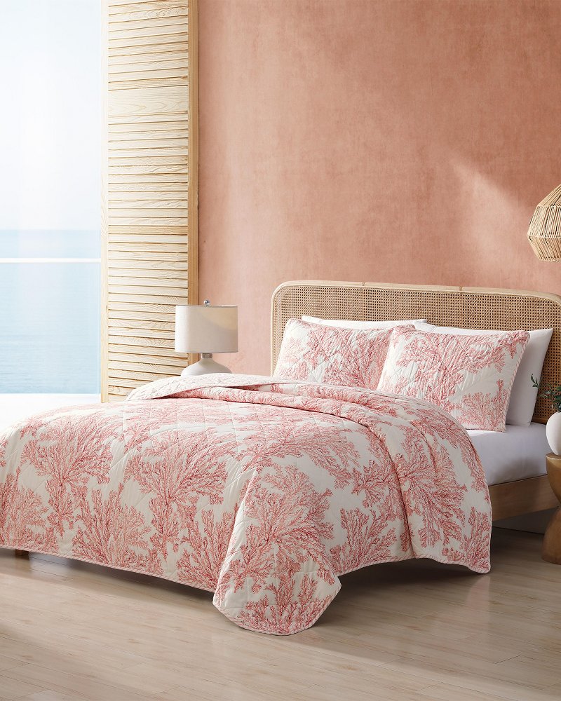 MSH 6 good Pc. Quilt Queen Coral Garden Set