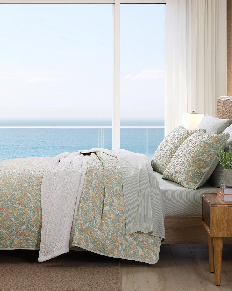Thumbnail for Pineapple Bloom Reversible 2-Piece Twin Quilt Set