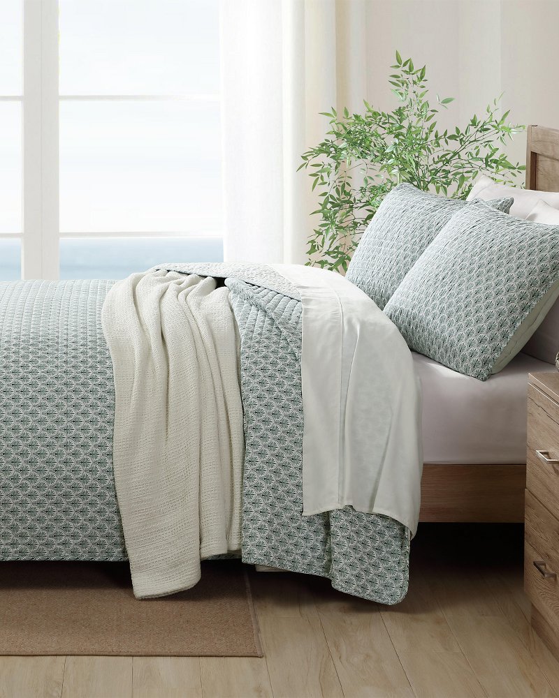 Thumbnail for Coastal Batik 3-Piece Full/Queen Quilt Set