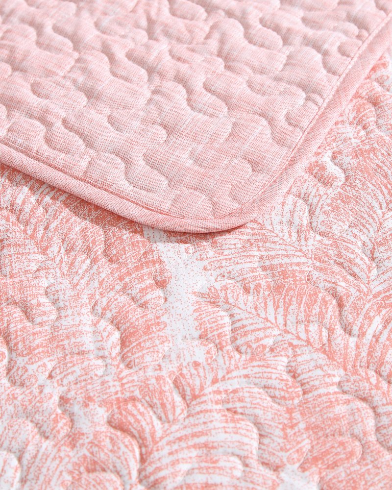 Distressed Water Leaves Reversible 2-Piece Twin Quilt Set